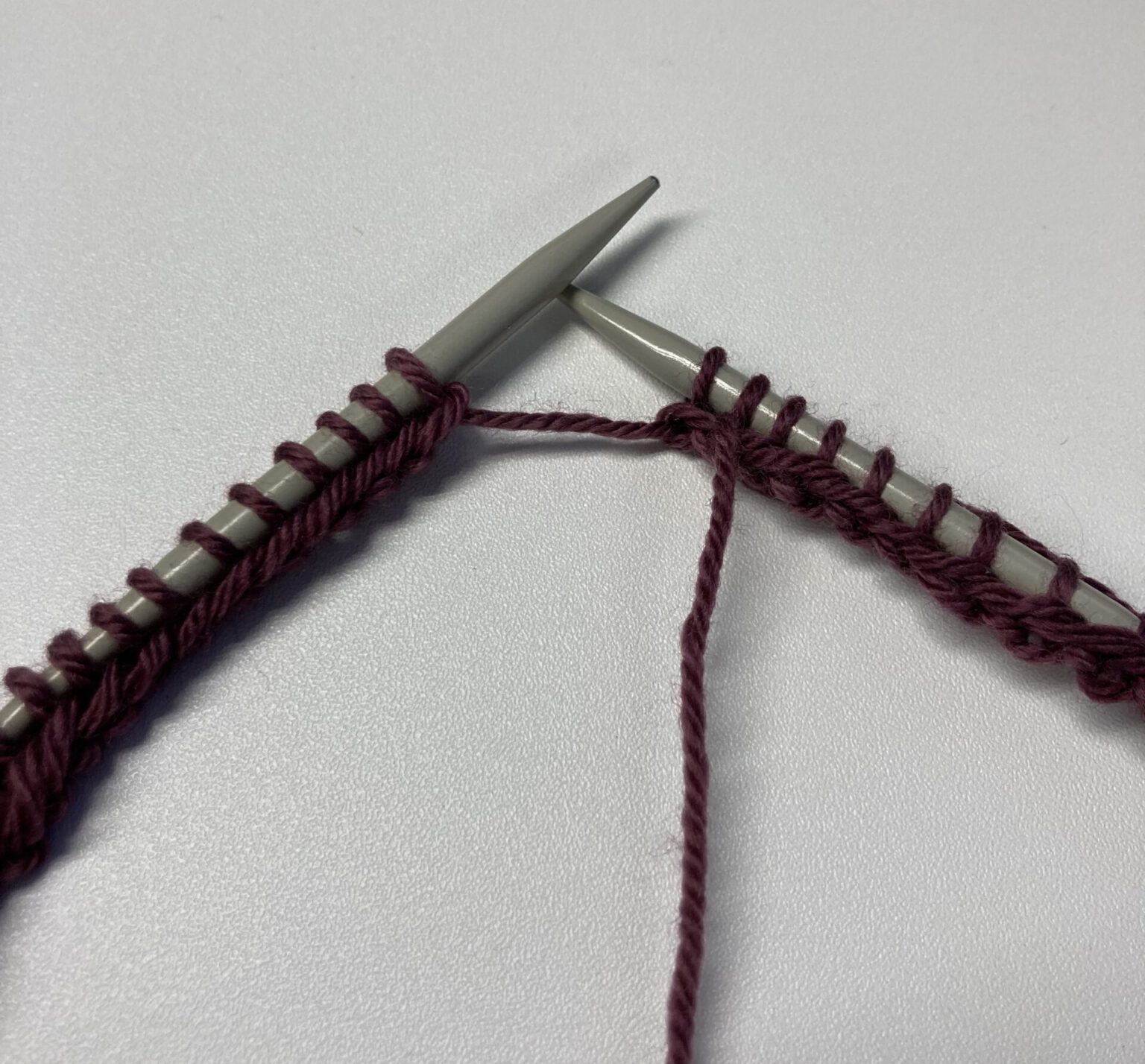 How to Join knitting in the round Knitandnote