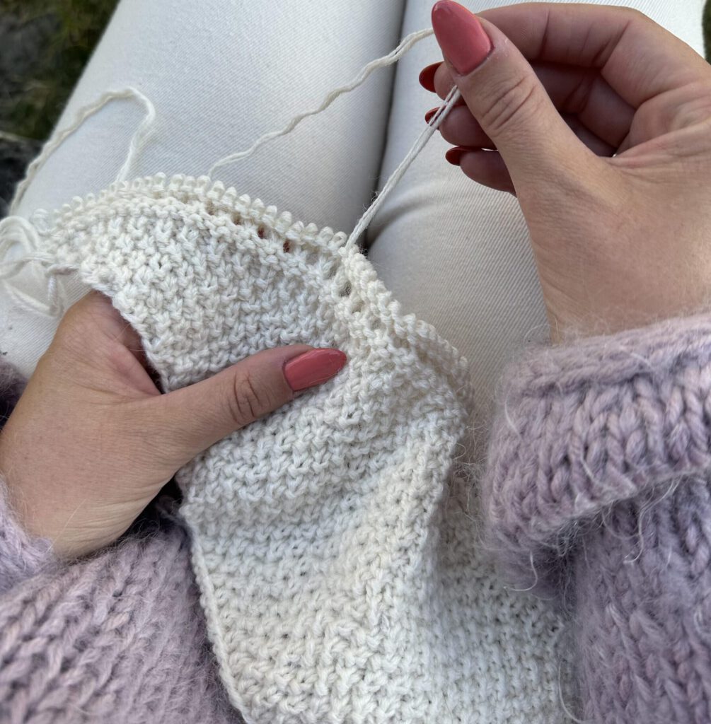 10 must-have knitting tools - Knitandnote